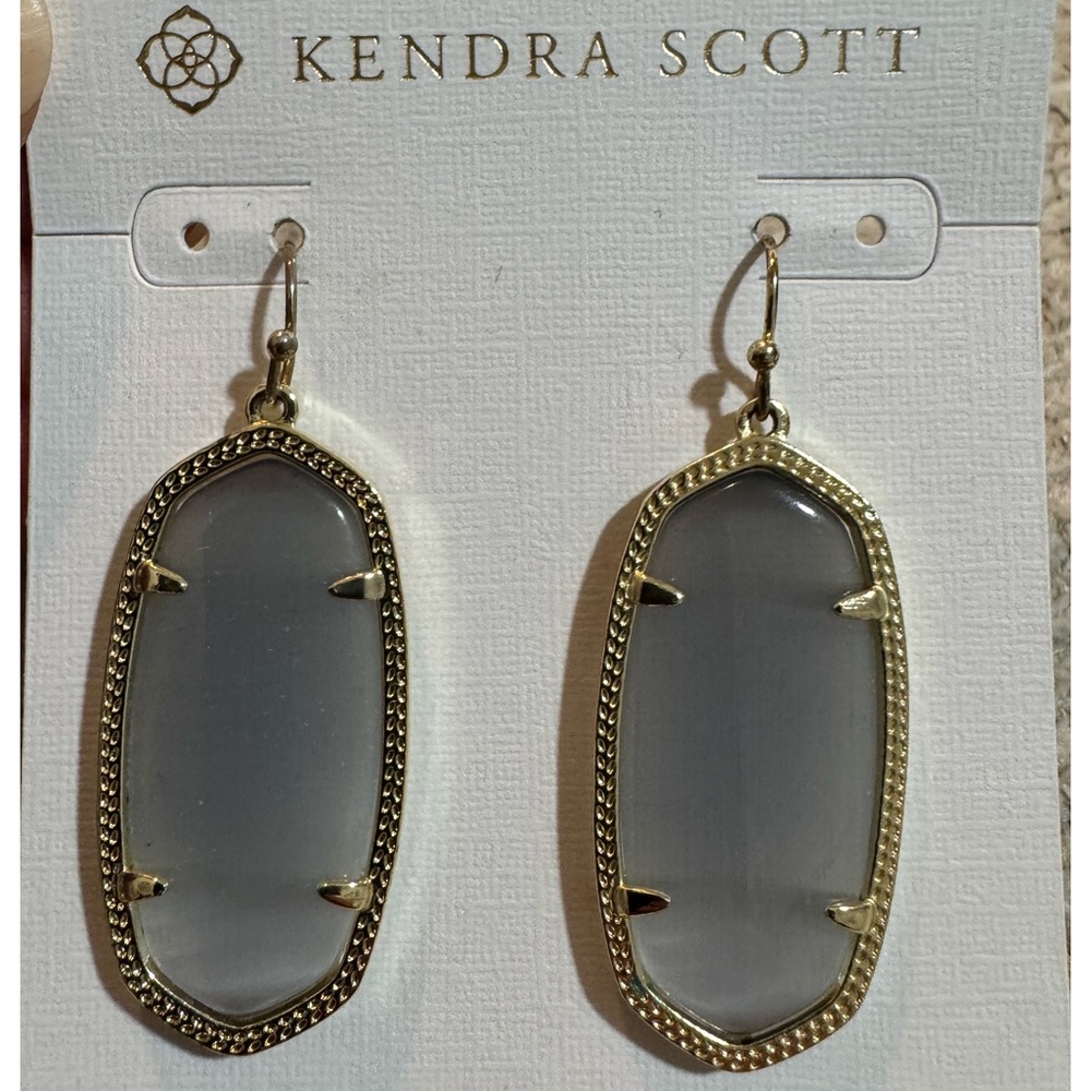 Kendra Scott Gold and Gray Cat’s Eye Elle Earrings